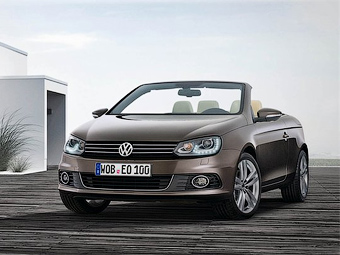 - Volkswagen Eos   