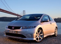 Honda Civic оказалась слишком грязной для Европы