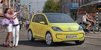 Volkswagen    Up