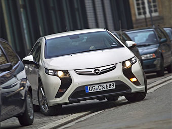   Opel Ampera    